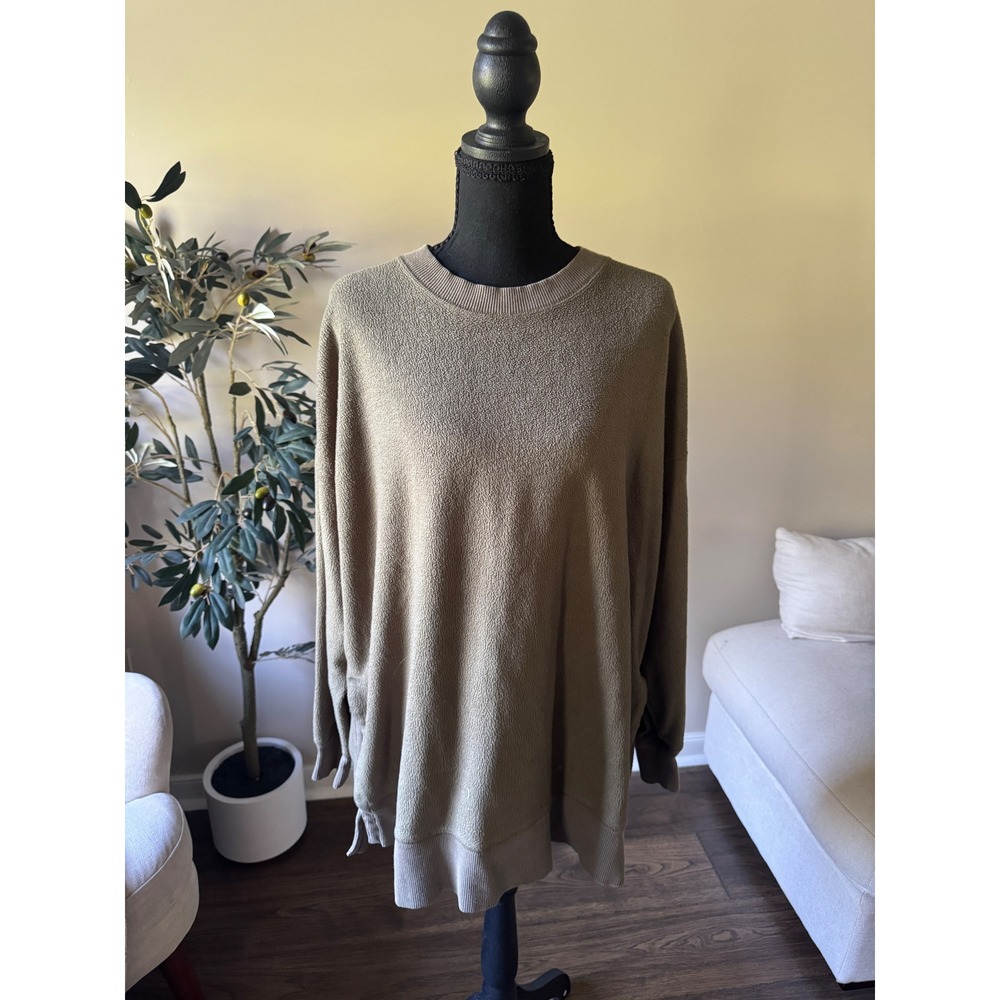 Aerie Womens Medium Oversized Fleece Sweatshirt Olive Green Crewneck Pullover